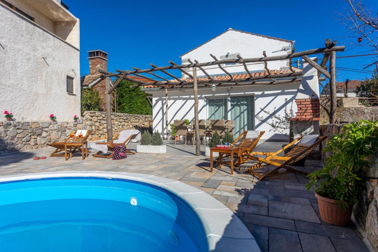 Villa Elm Milohnici Esterno foto