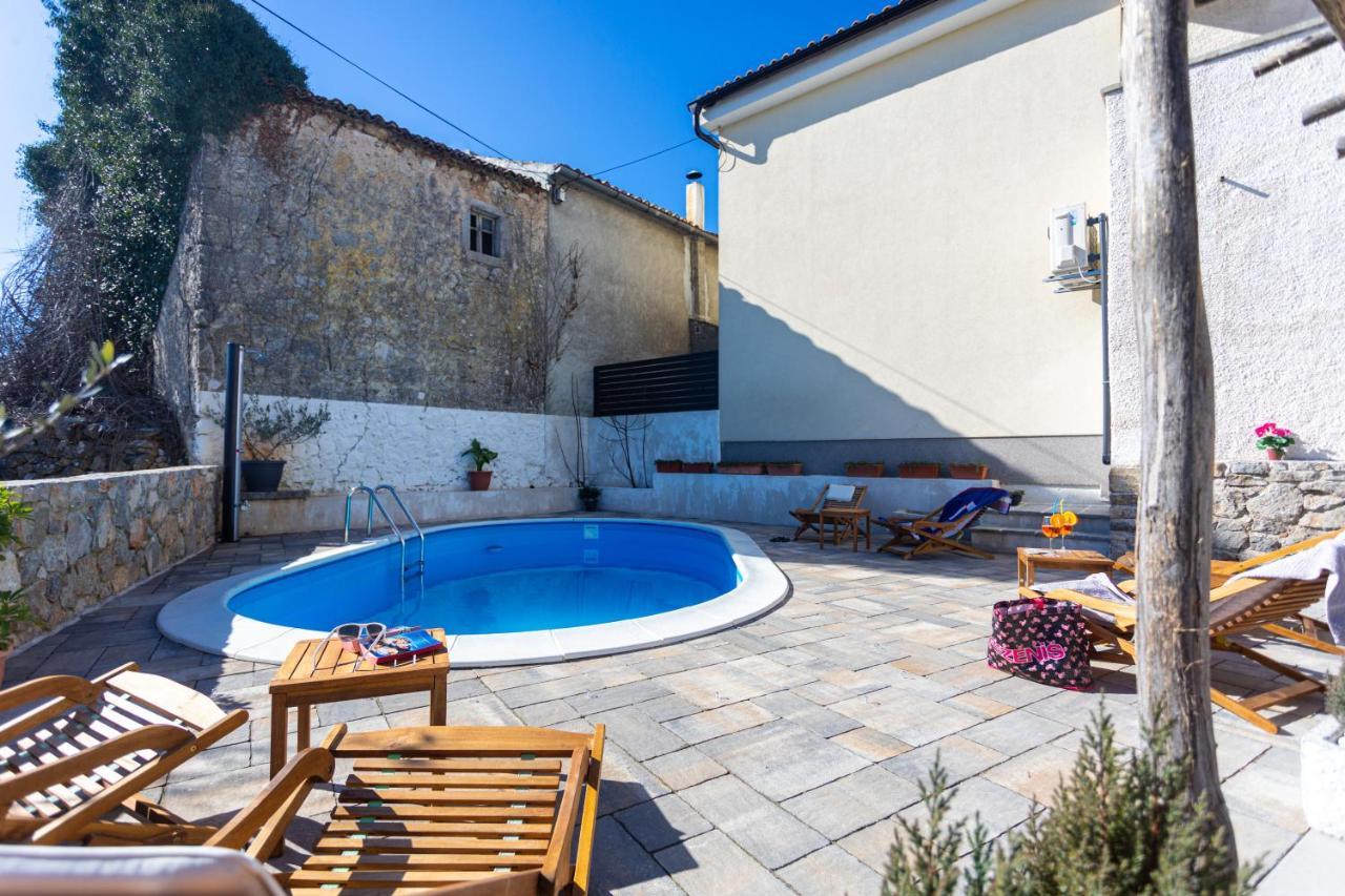 Villa Elm Milohnici Esterno foto